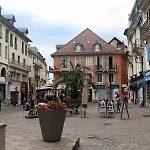 Residence 21 Rue Des Bains - Dans Zone Pietonne Pour Ce Petit Logement Tres Agreable ! Mae-7794